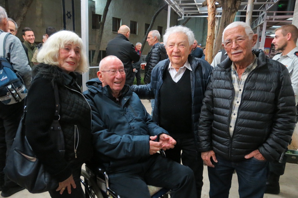 תמונה מפגש פלמחניקים: מוטקה בן פורת, טולקה, אלעד פלד ורבקלה קרמר