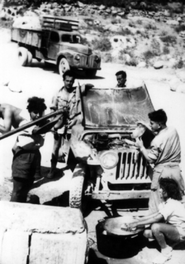 משלטי שער הגיא (באב-אל-ואד)
