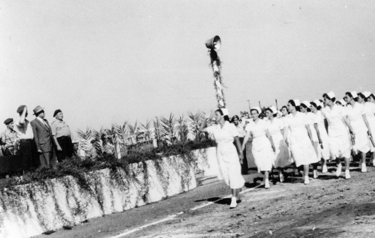 תל השומר: בי"ס לאחיות צבאיות יוצאות הפלמ"ח- מחזור 1