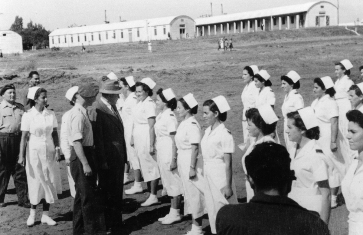 תל השומר: בי"ס לאחיות צבאיות יוצאות הפלמ"ח- מחזור 1