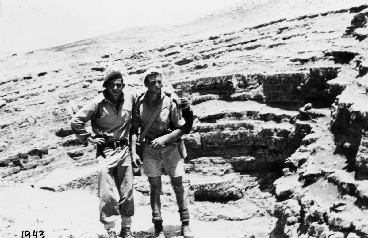 מסעות הפלוגה 1942-46