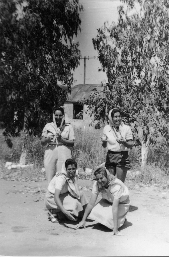 מחלקת הקשר