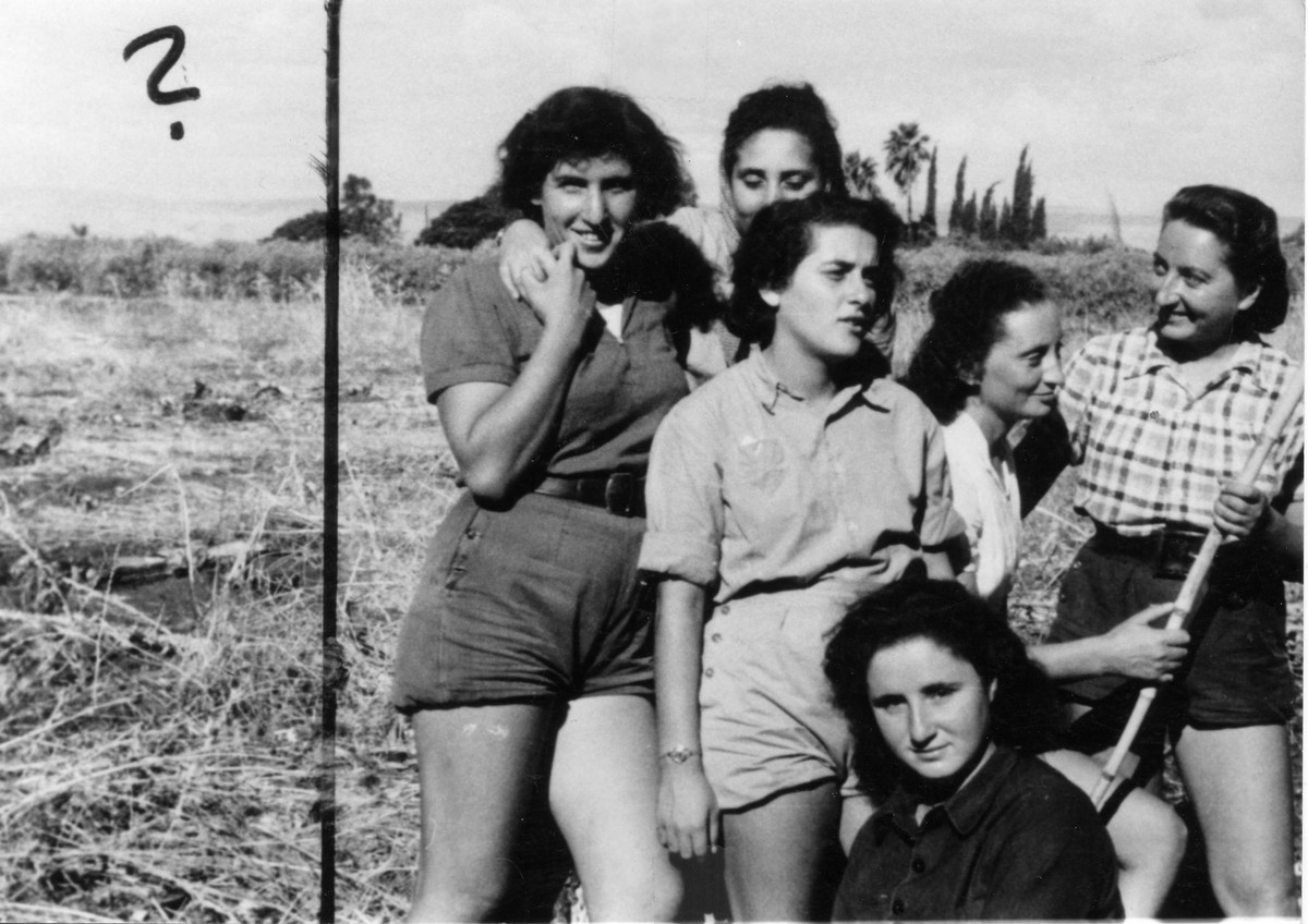 כיתת הבנות הראשונה של הפלוגה