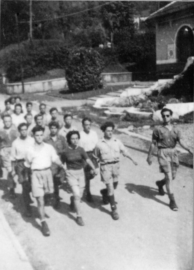 מחנות אימונים ומפקדות הפלוגה