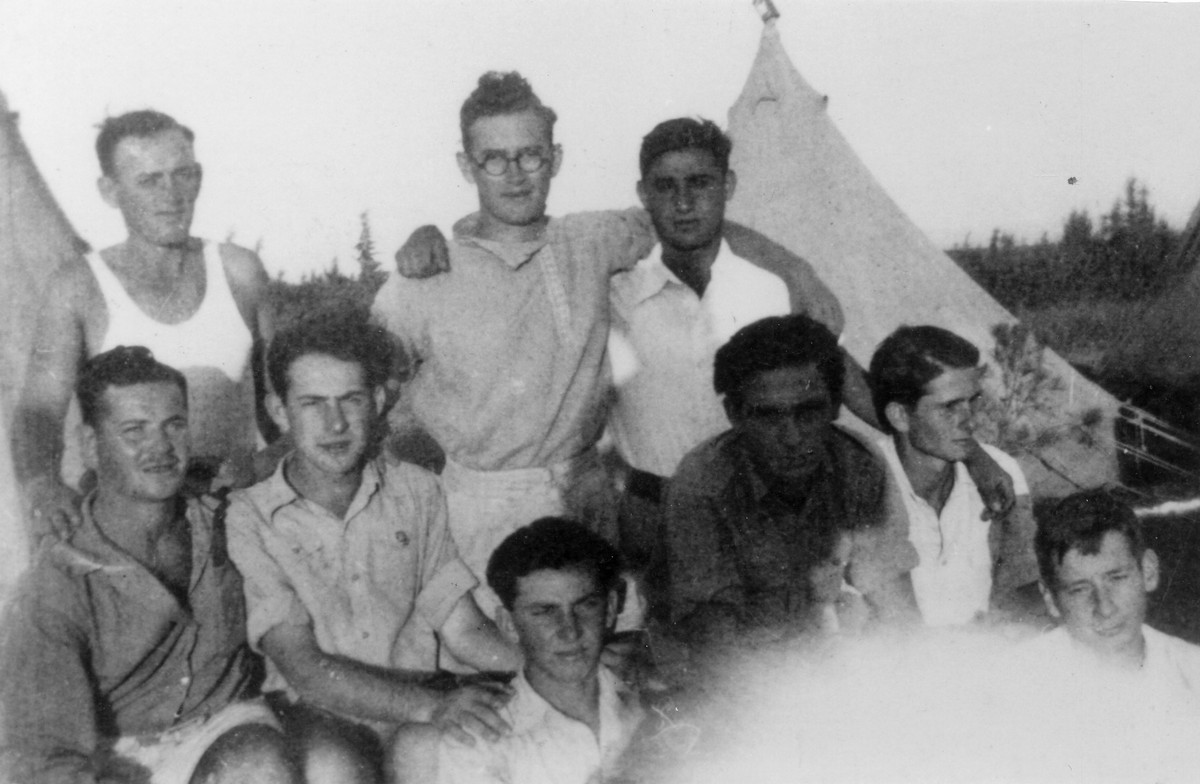 בגיוס מלא- 1942 עד 1944-1946