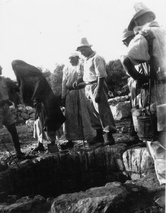 בגיוס מלא- 1942 עד  1944-1946