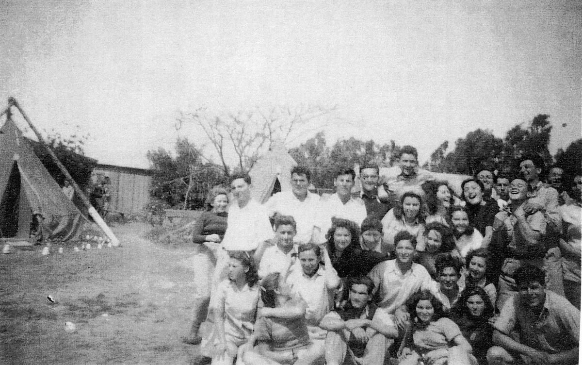בגבעת חיים- גרעין ג' של מכבי צעיר 1946- 7.1945