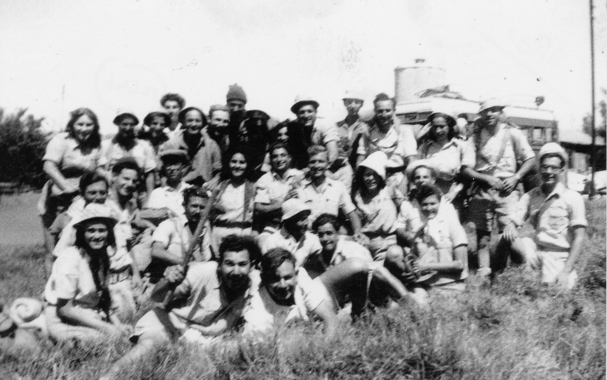 גרעין ד' - מכבי צעיר - גבעת חיים 10.1946-1947