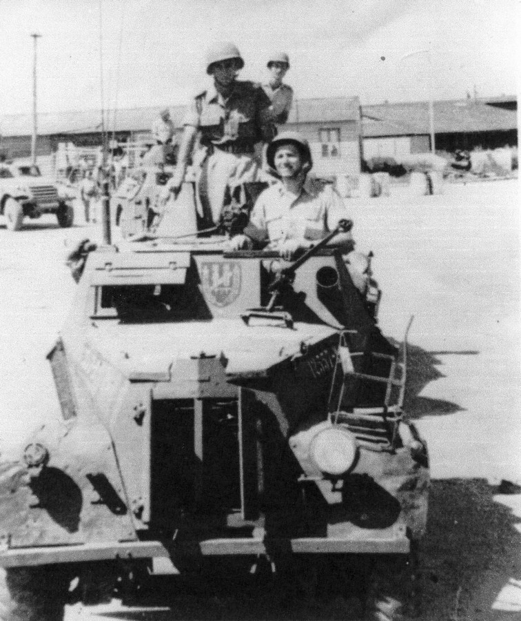 מסדר שריון בתל-נוף 5.1949