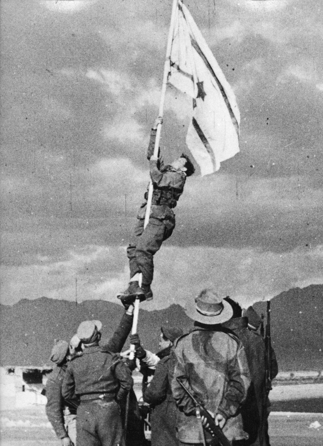 הגיעו ראשונים