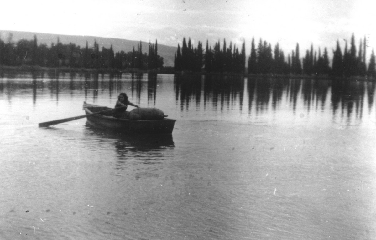 דגניה א' 1945