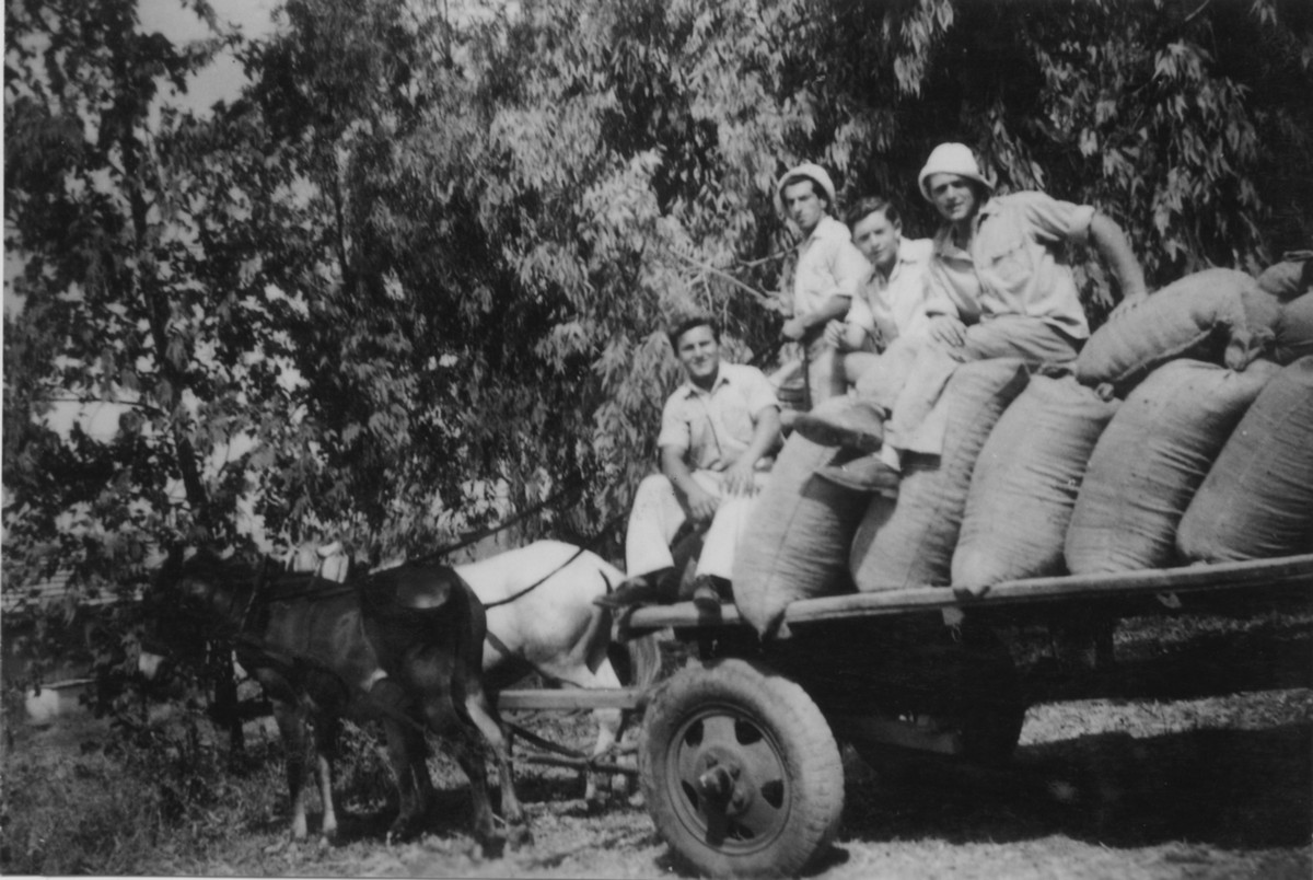 עין חרוד 1944-45