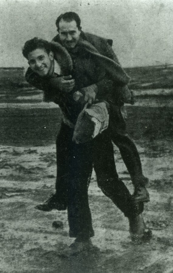 ניר-עם. מטה חטיבת הנגב, בסיס טייסת הנגב.