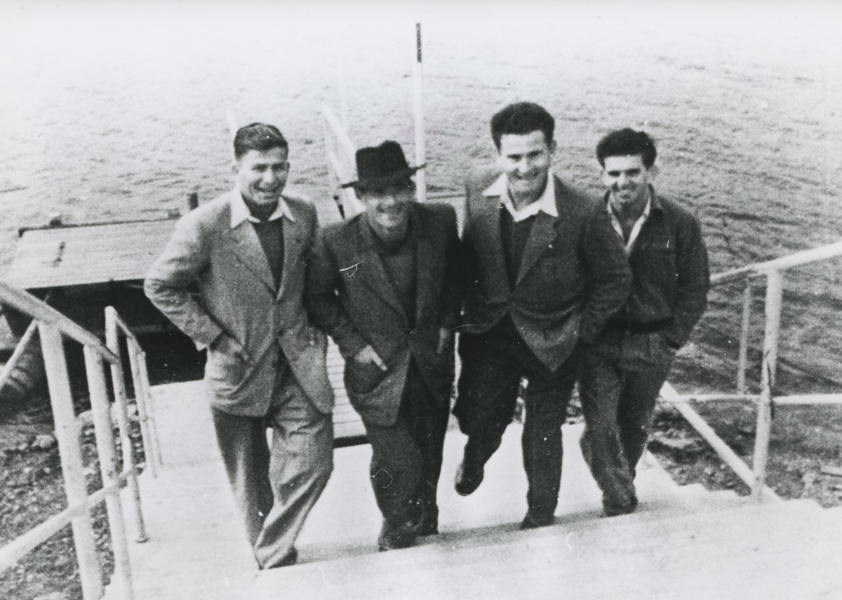 1948. קורס טייס בפראג, צ'כוסלובקיה.