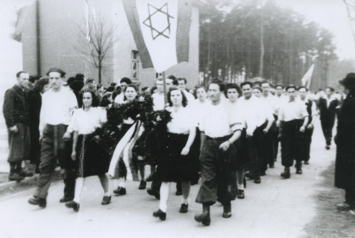מחנה עקורים ברגן בלזן