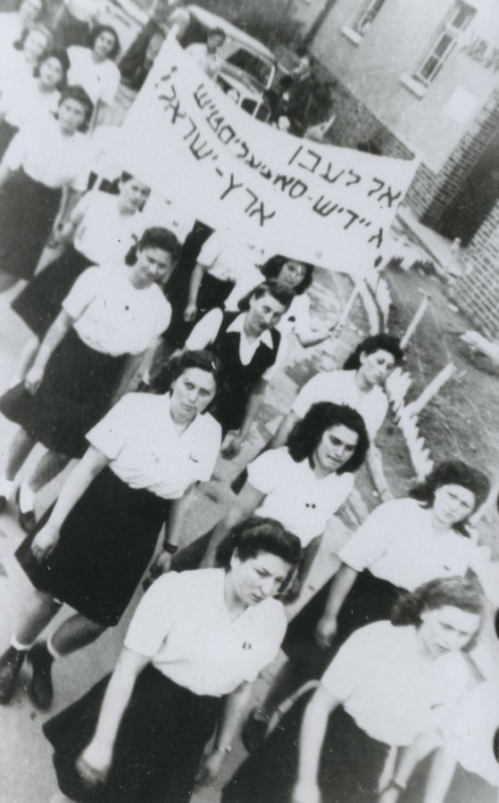 מחנה עקורים ברגן בלזן