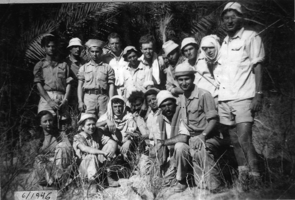 מסעות הפלוגה 1942-1946