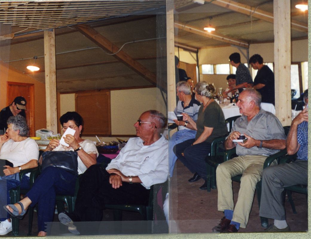 מפגש של ההכשרה בשנת 2002