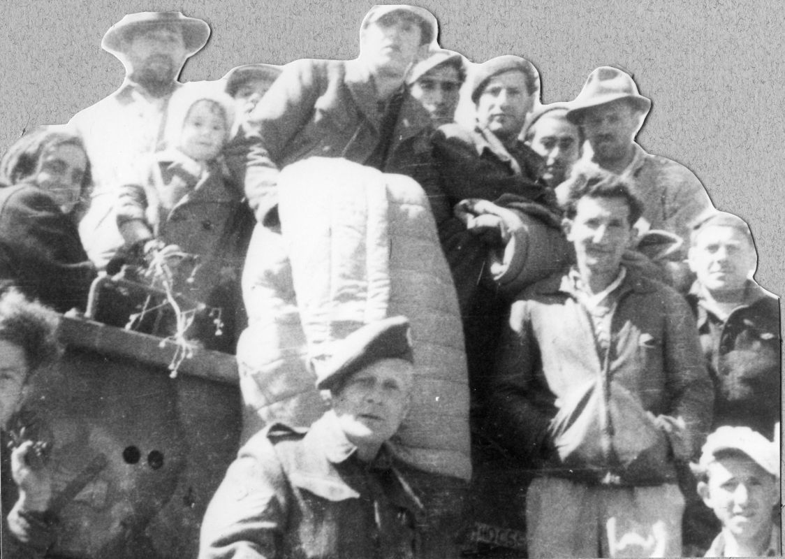 באנו למחנה, תהליך הקליטה