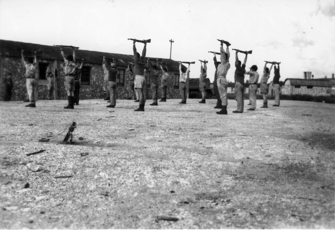 אימונים במחנה ישראל