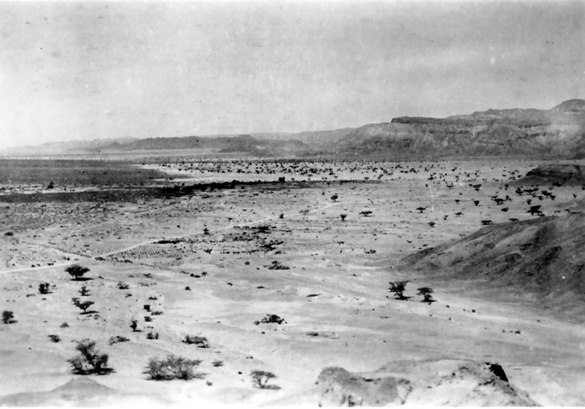 מבט מהמשלט השולט על הדרך בערבה 